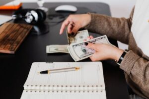 Guía práctica para diseñar y alcanzar metas mensuales de ventas